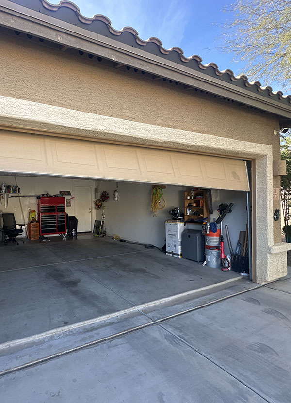 Garage Door Maintenance in Tucson, AZ